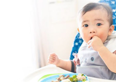 お食事エプロン